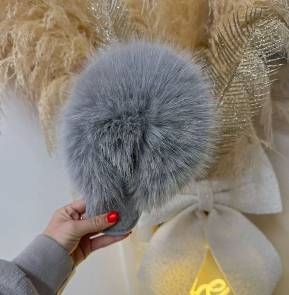 Children Queenie Extreme Faux Fur Slippers - Grey