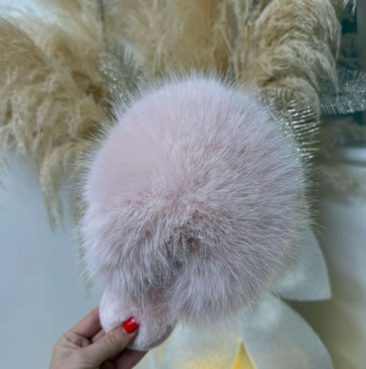 Children Queenie Extreme Faux Fur Slippers - Baby Pink