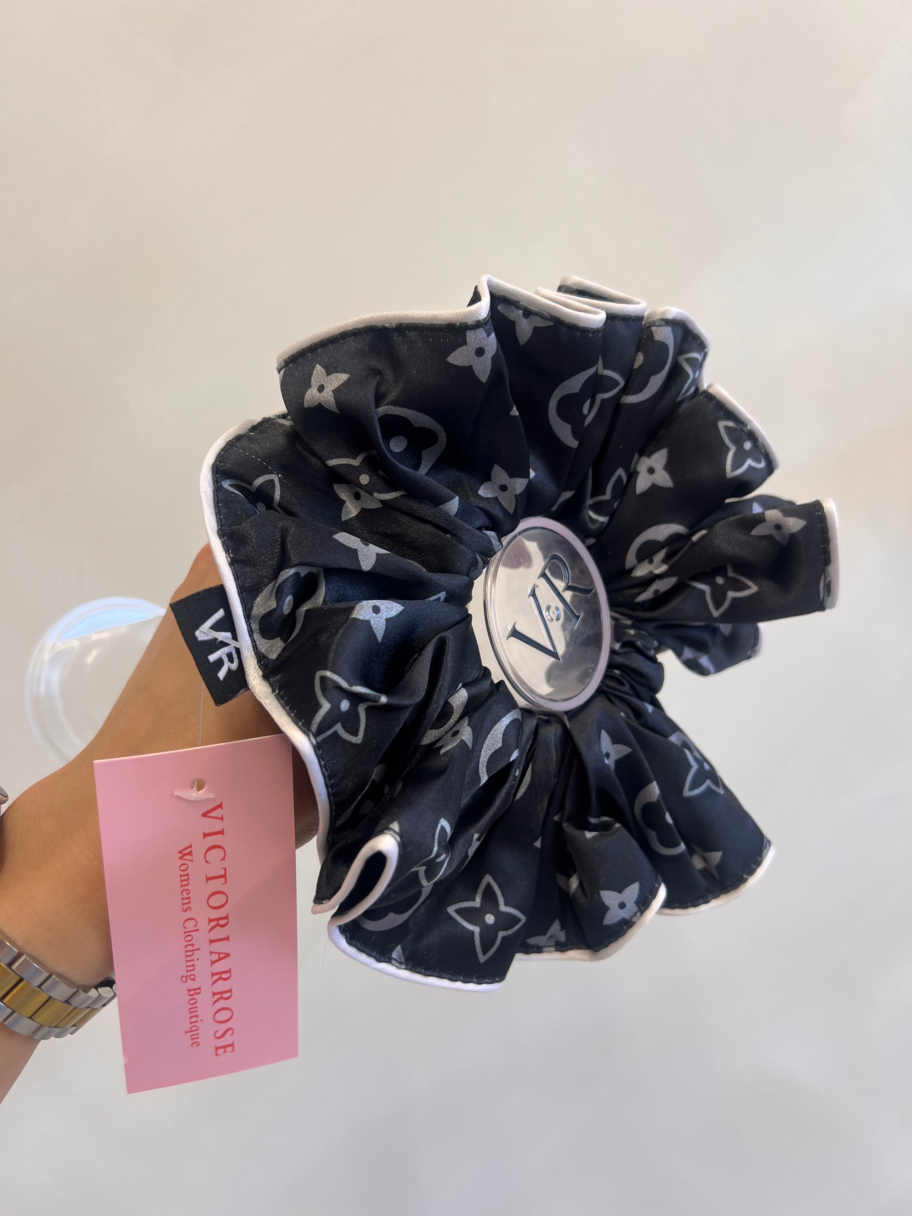 Limited addition printed XXL satin scrunchie scrunchie