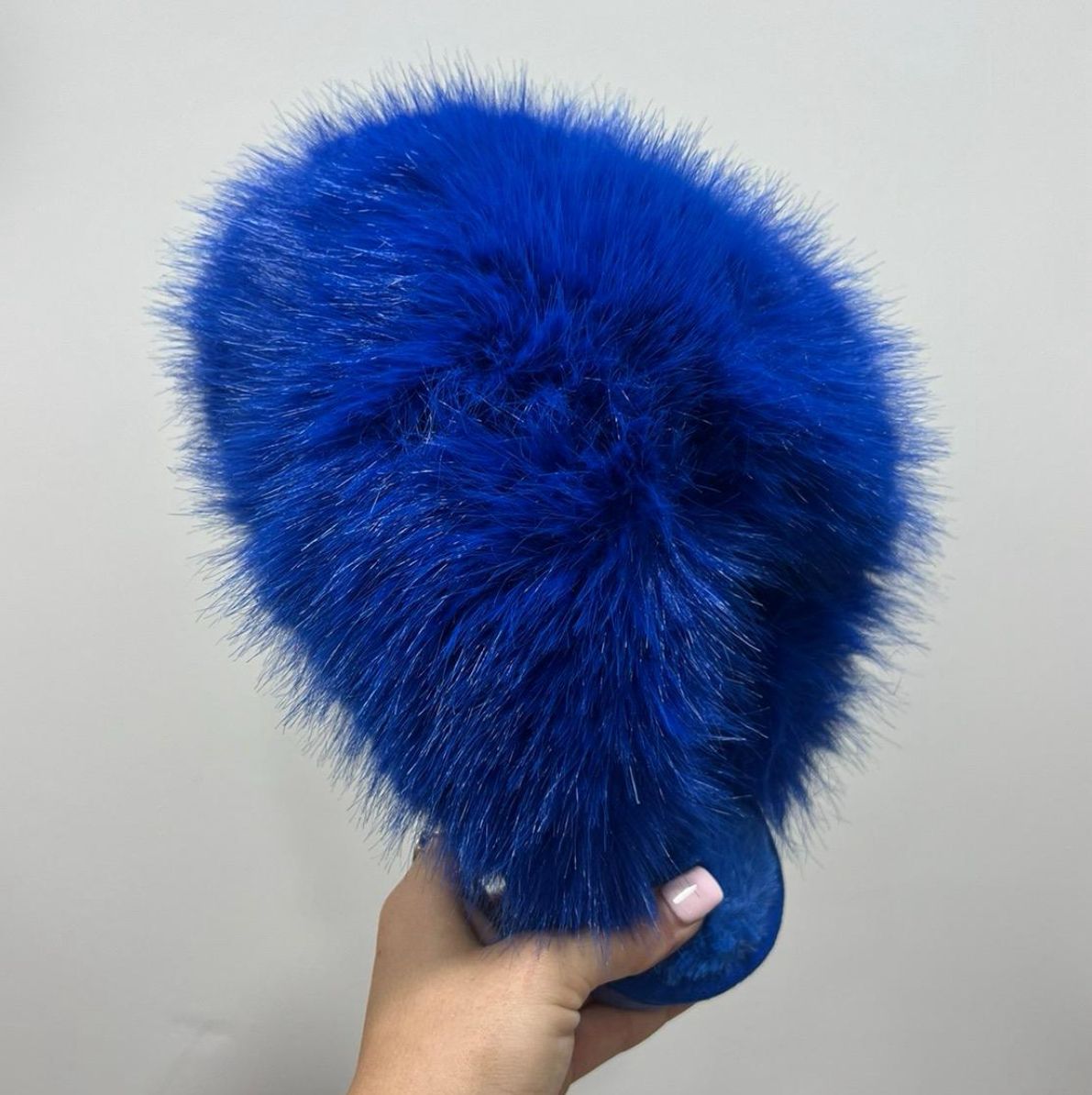 Queenie Extreme Faux Fur Slippers - Royal Blue
