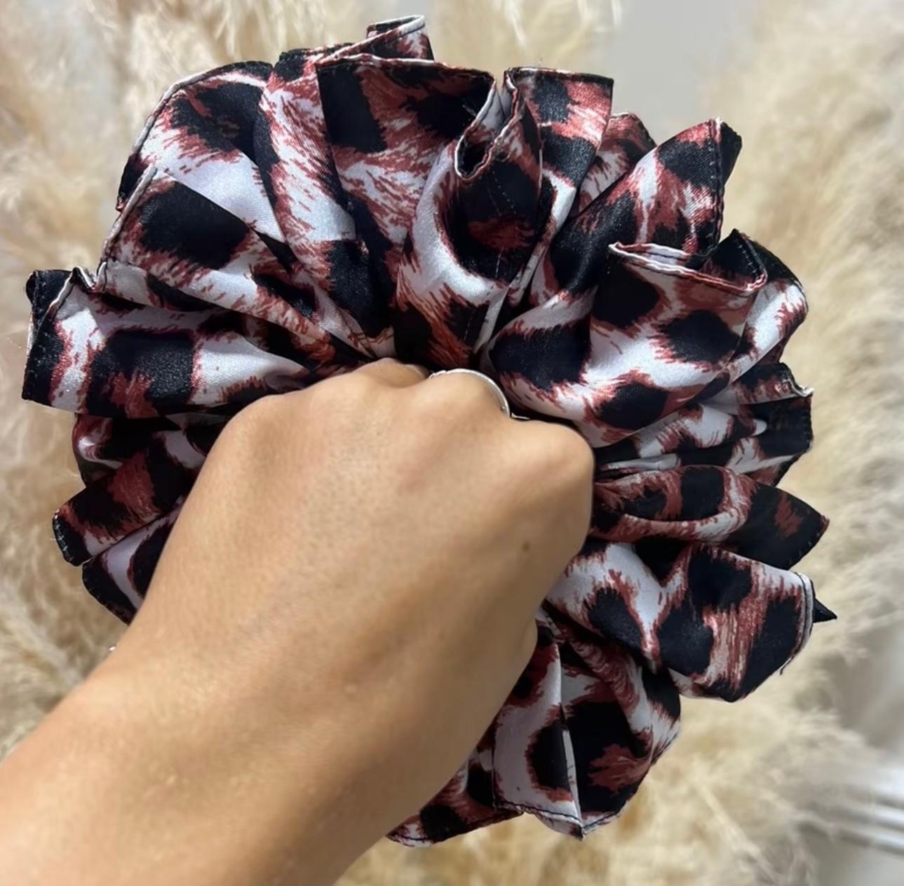 Original XXL Scrunchie - Leopard Print