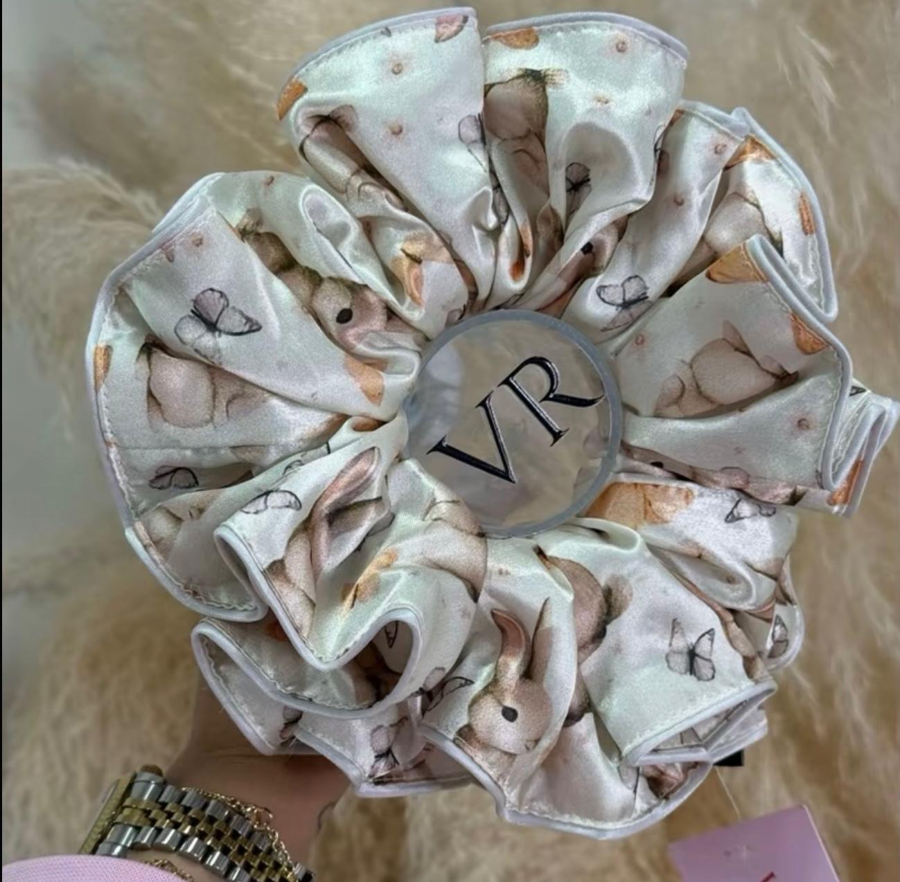 Raye XXL Scrunchie - Bunny/ Butterfly (16)