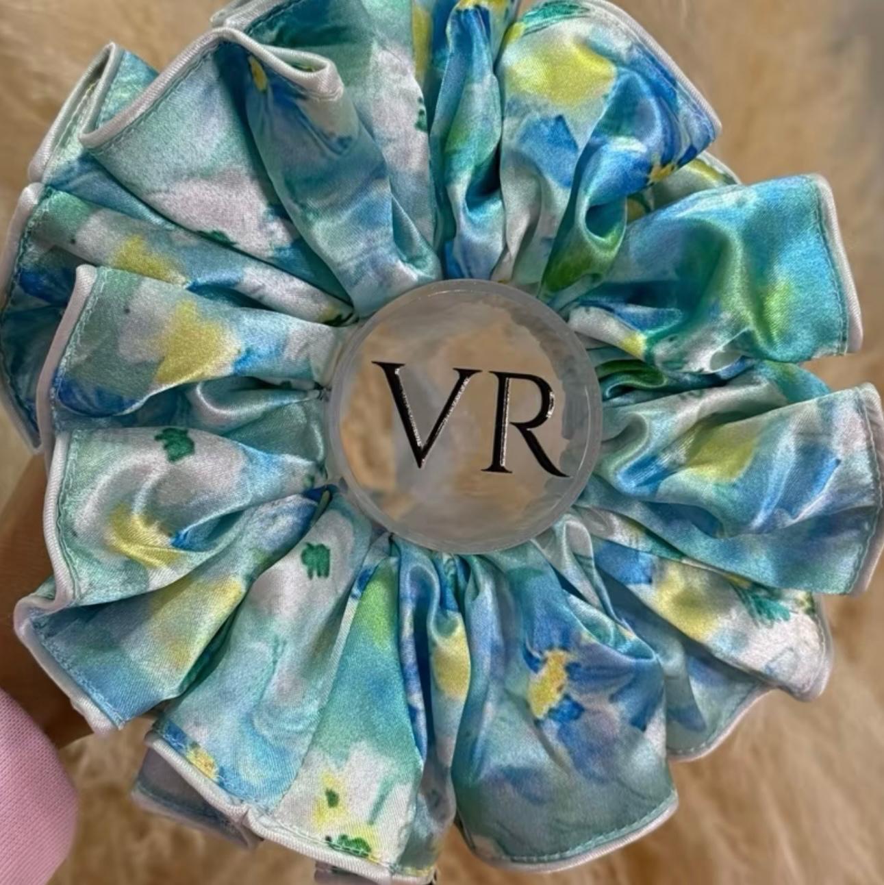 Raye XXL Scrunchie - Aqua/ Mint/ Lemon Flower (12)