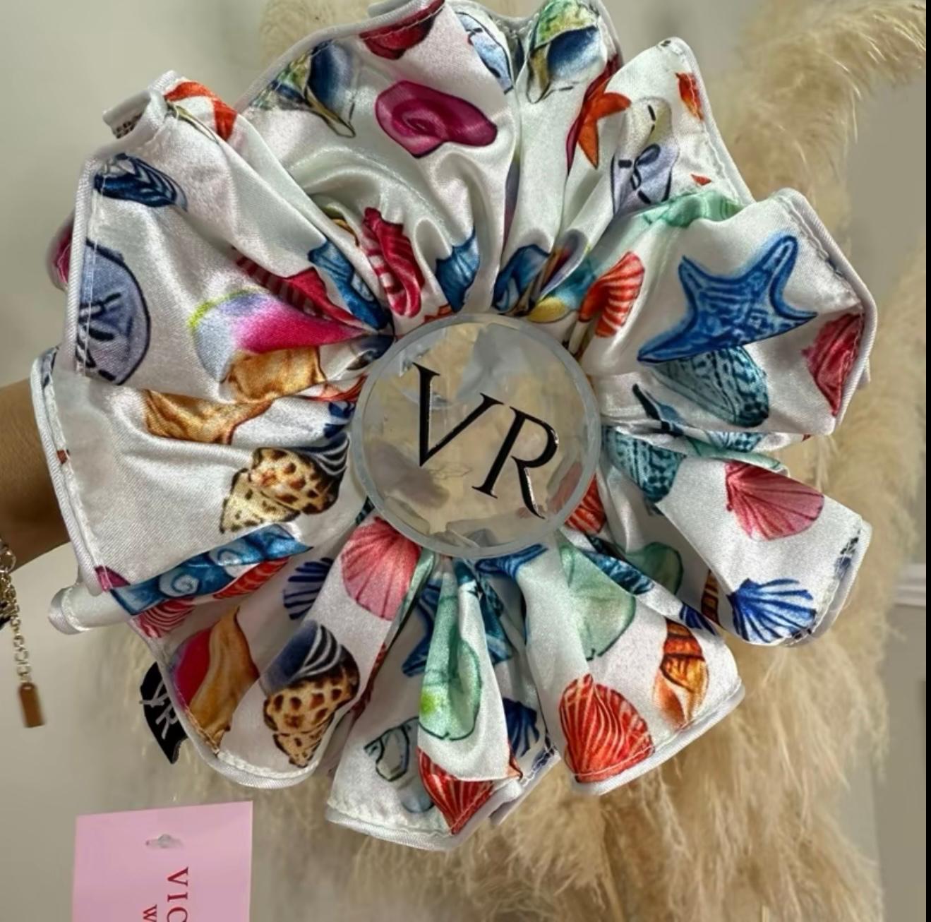 Raye XXL Scrunchie - White Blue Starfish (11)
