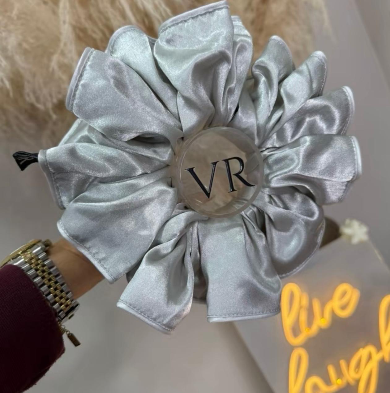 Raye XXL Scrunchie - Grey