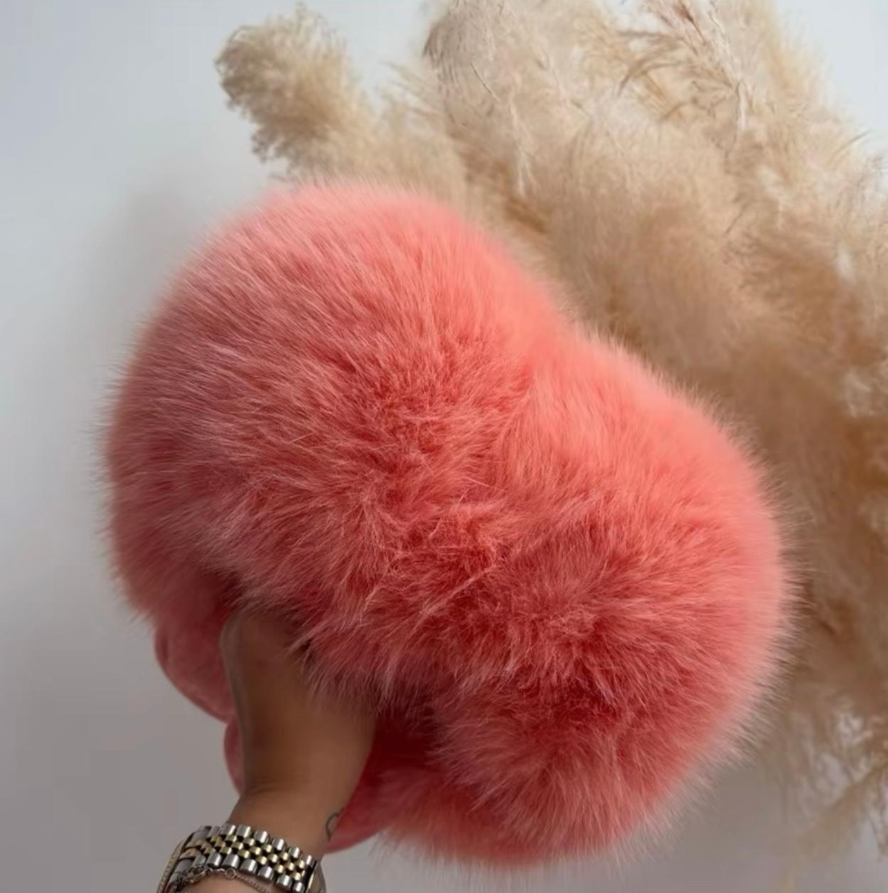 Queenie Extreme Faux Fur Slippers - Limited Edition Peach